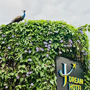 Airport J Dream Bed & Breakfast Dewamottawa