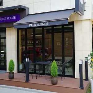  Hostel Park Avenue