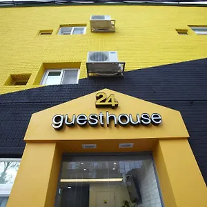 2* Guest house 24 Station